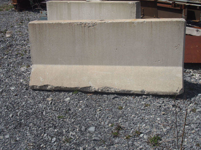 Half Size Traffic Barrier (Seconds)